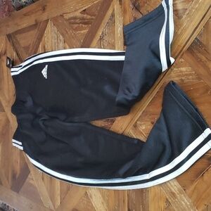 Adidas kids Jogger pants size Medium